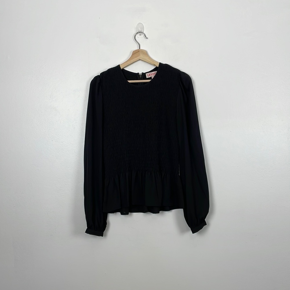 Leyden top women size M long sleeve textured jewel neck peplum elastic bodice